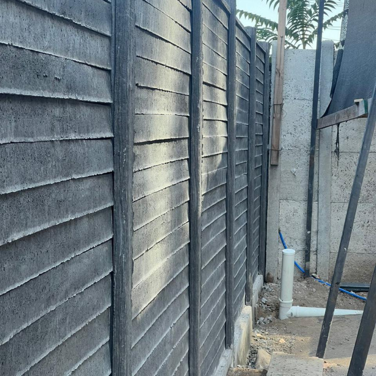 Cierro Liso Tablon de Hormigón